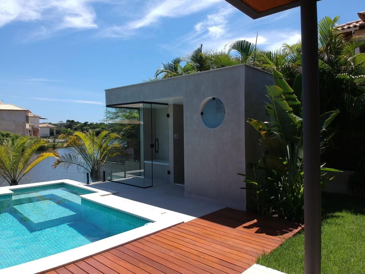 casa com piscina a venda em buzios rj